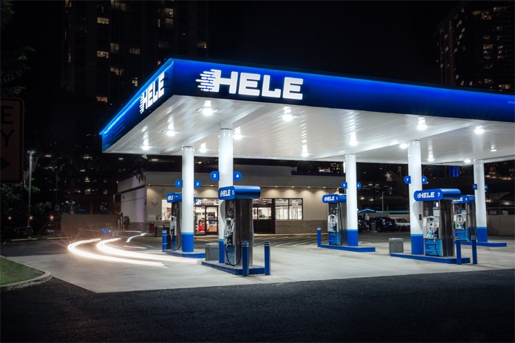 Hele on with Hele Gas